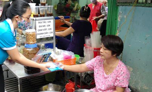 Những câu chuyện ấm lòng trong phòng, chống dịch Covid-19